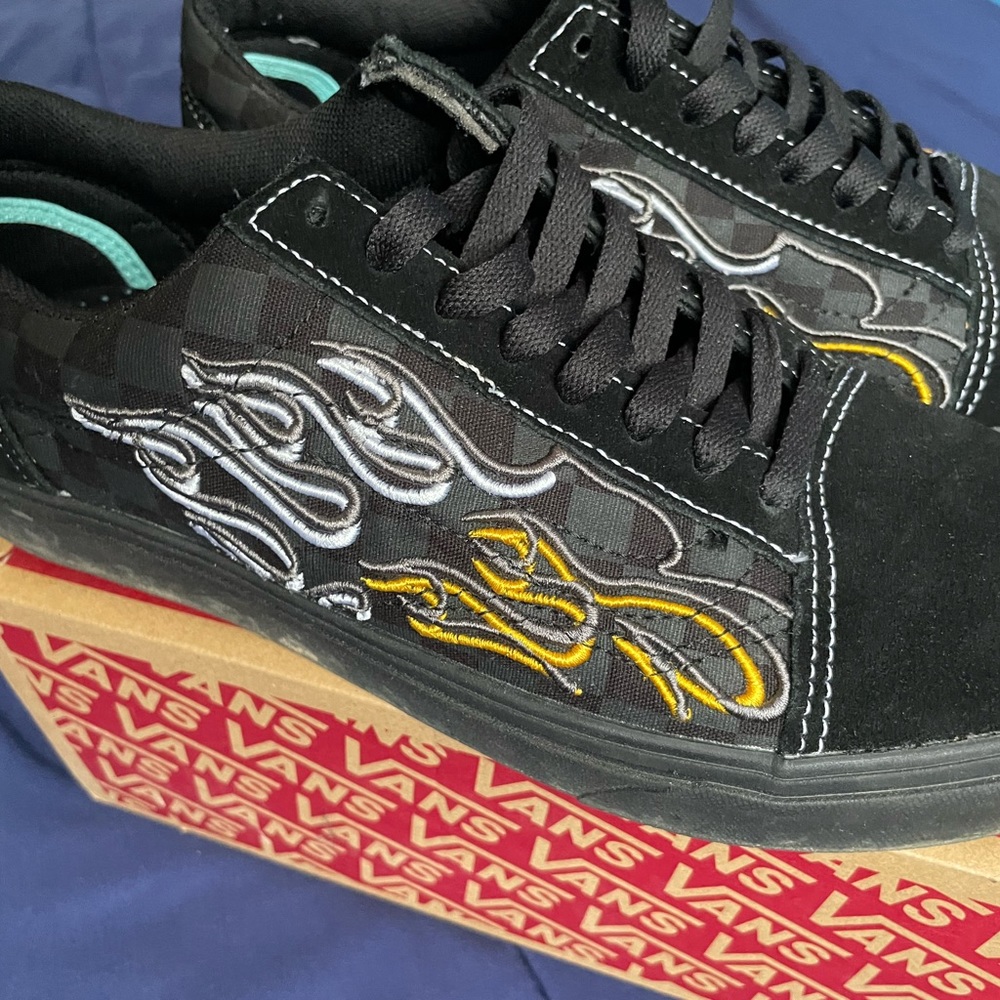 Comfycush Vans Ignition